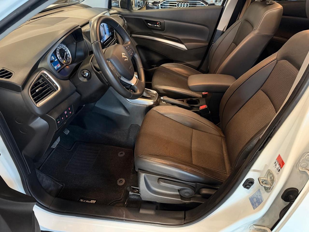 Suzuki S-Cross 1.4 Hybrid 4WD AllGrip A/T Starview