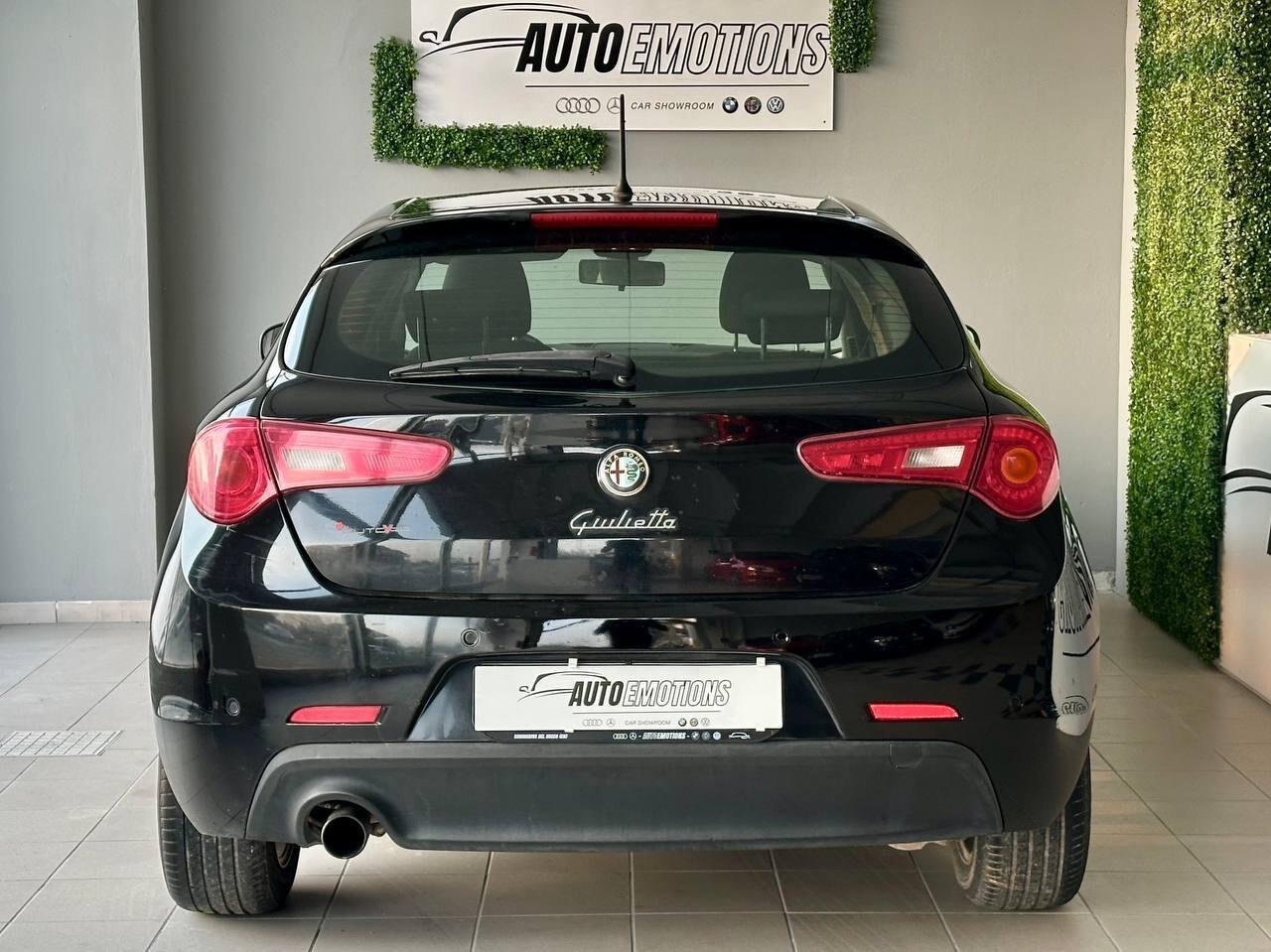 Alfa Romeo Giulietta 1.6 - 105 CV