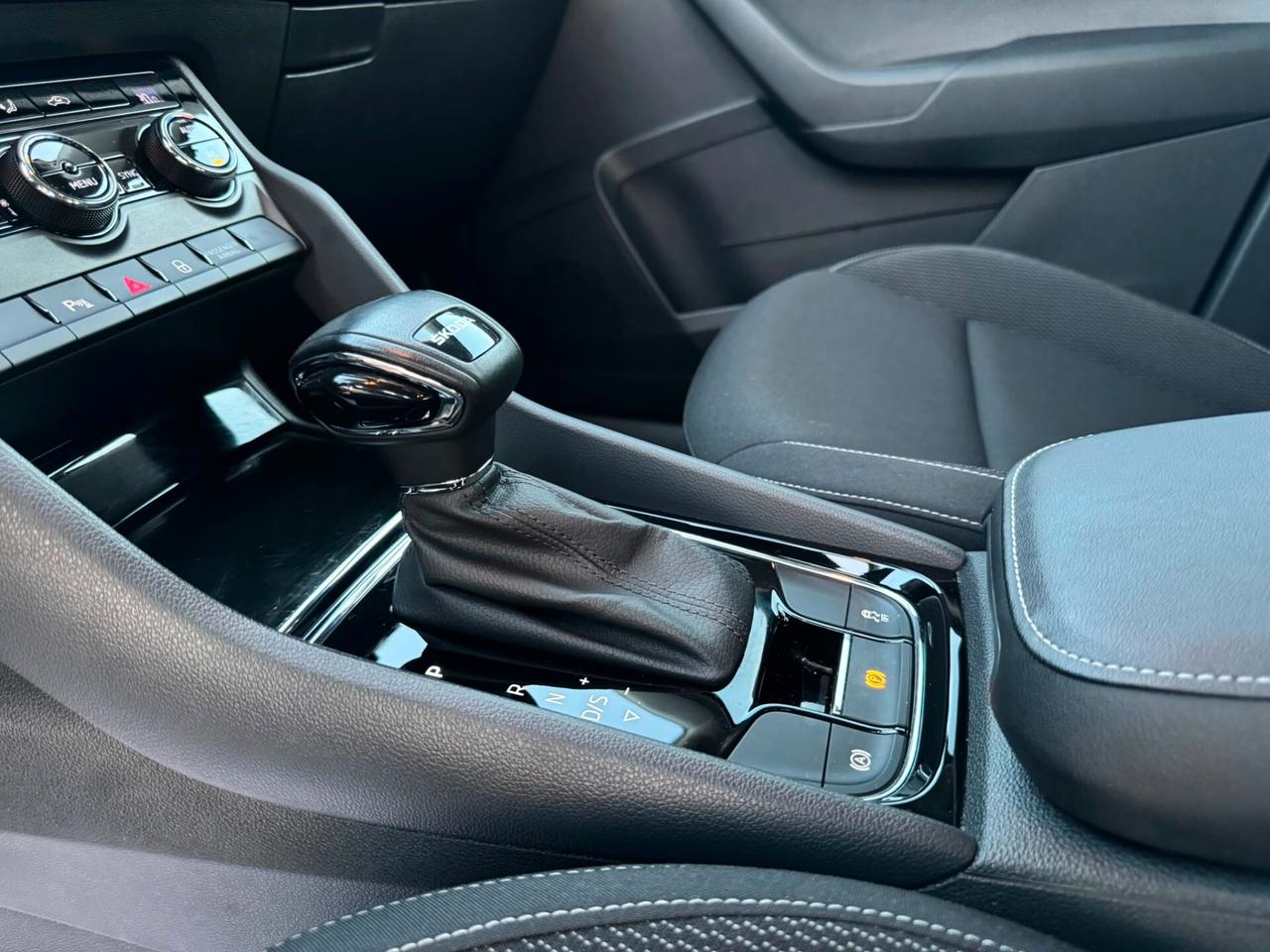 Skoda Karoq 2.0 TDI EVO SCR 115 CV DSG Executive