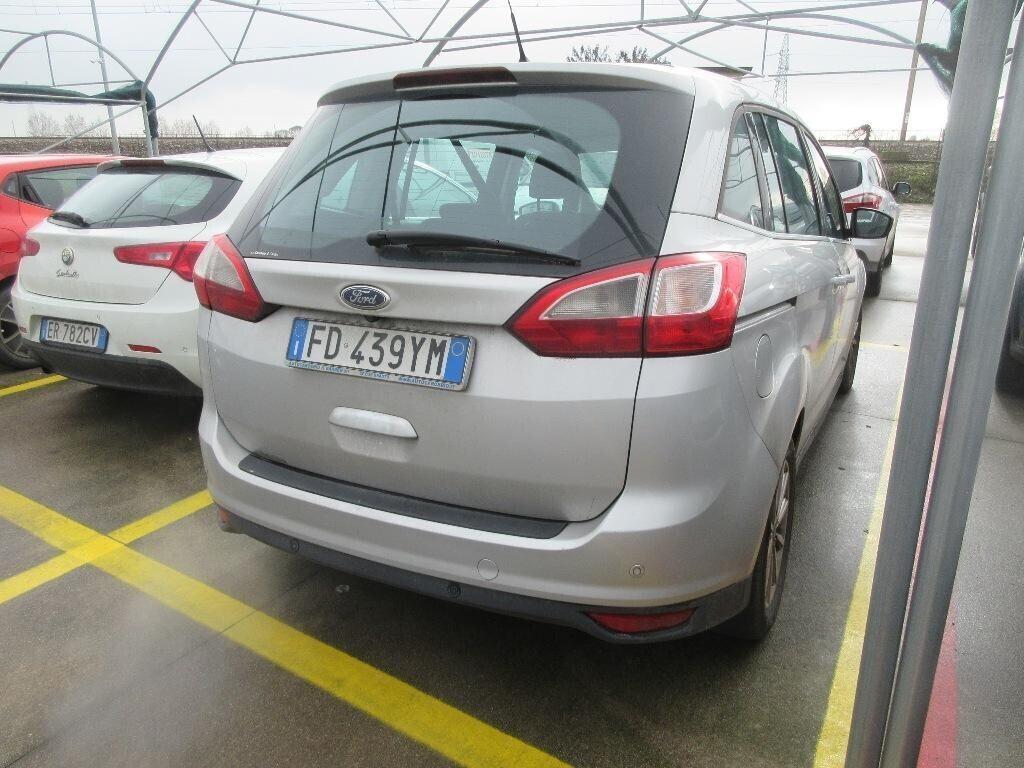 Ford C-Max7 1.5 TDCi 120CV Titanium 7 Posti