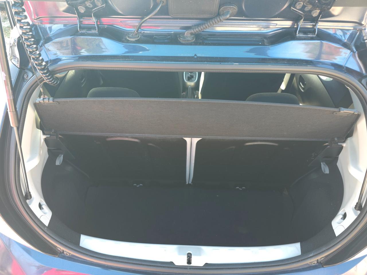 Toyota Aygo 1.0 VVT-i 69 CV 5 porte x-play MMT