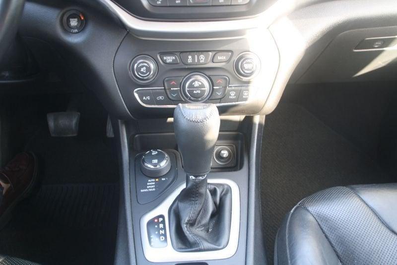 Jeep Cherokee Cherokee 2.2 Mjt II 4WD Active Drive II Overland