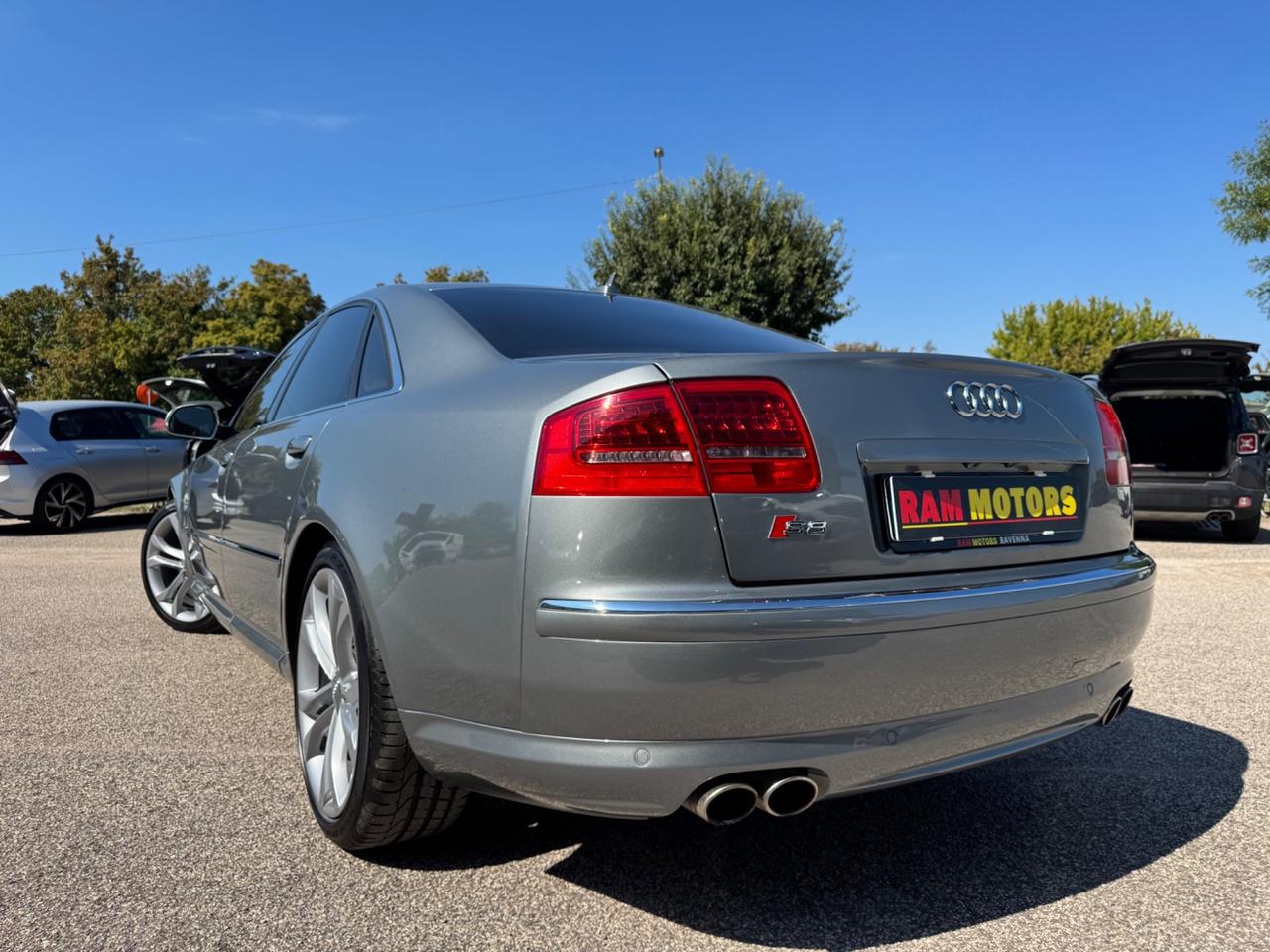 Audi S8 V10 450cv CARBO TETTO PELLE