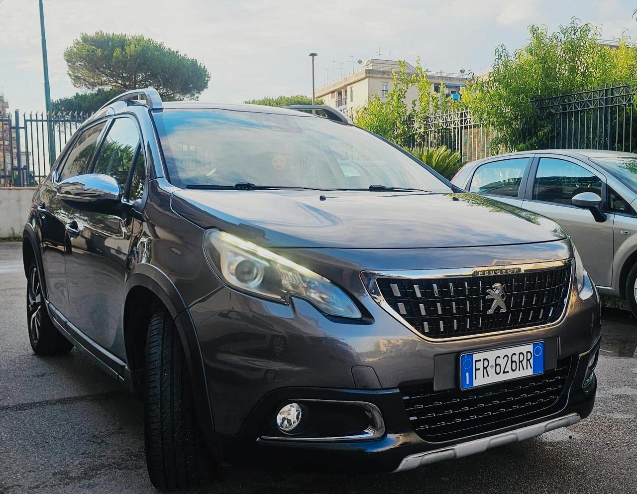 Peugeot 2008 PEUGEOT 2008 BLUE HDI 100 ACTIVE