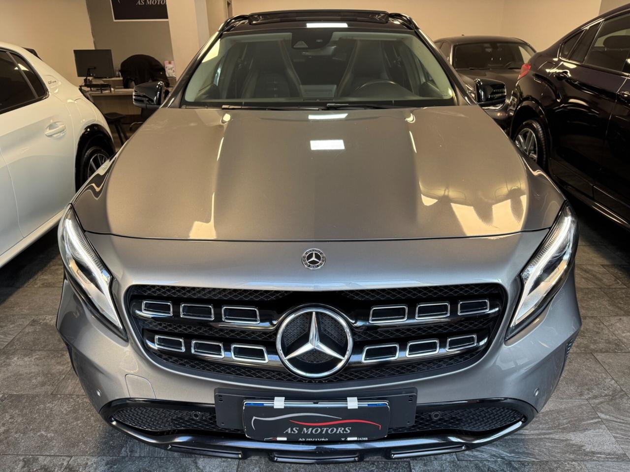 Mercedes-benz GLA 200 d Automatic Sport Tetto apribile