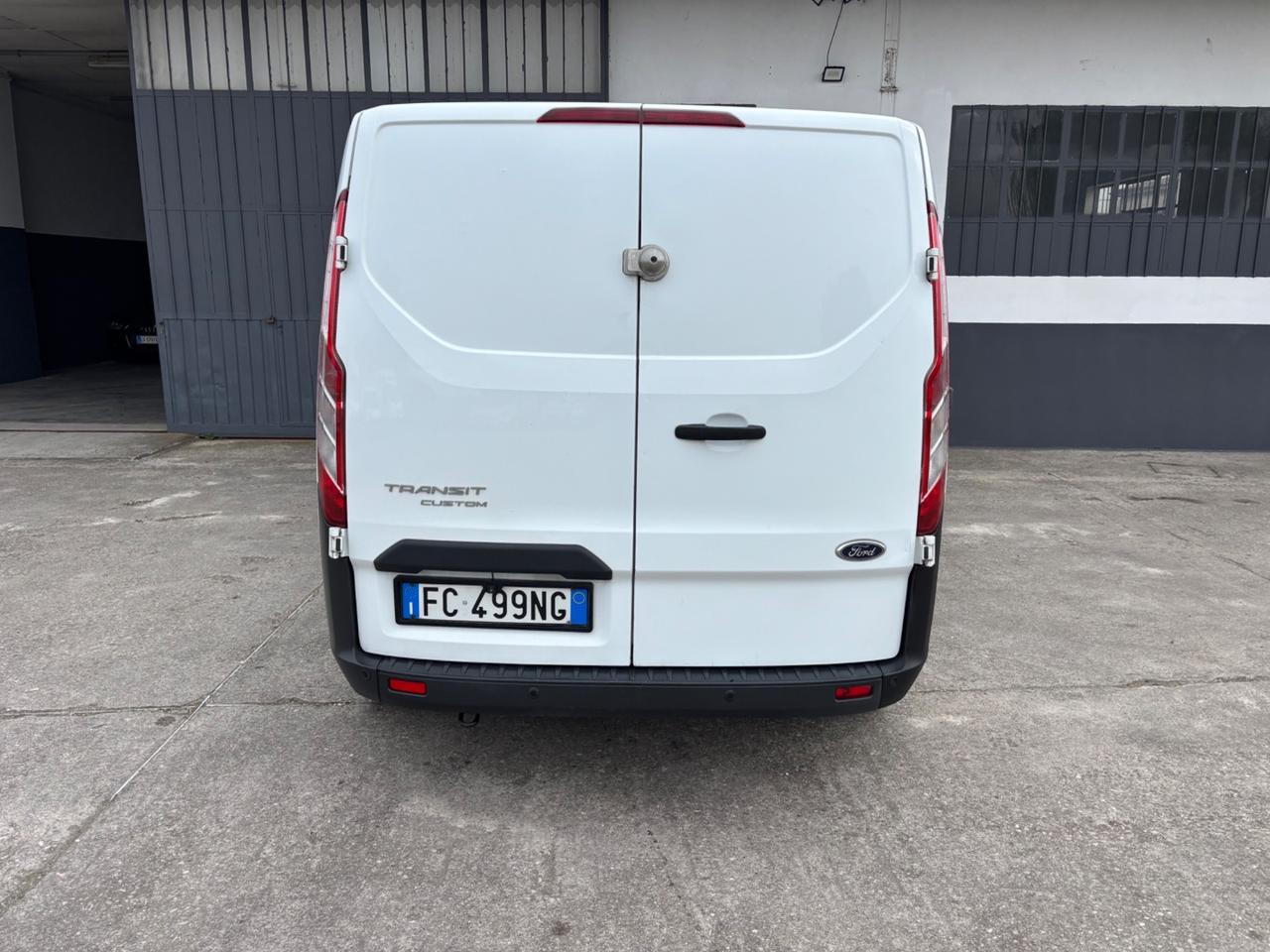 Ford Transit Custom 2.2 TDCI. Garanzia 12 mesi