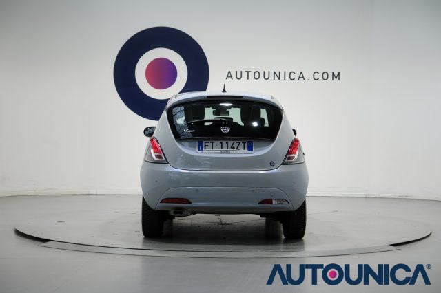 LANCIA Ypsilon 1.2 69 CV 5 PORTE GPL ECOCHIC GOLD NEOPATENTATI