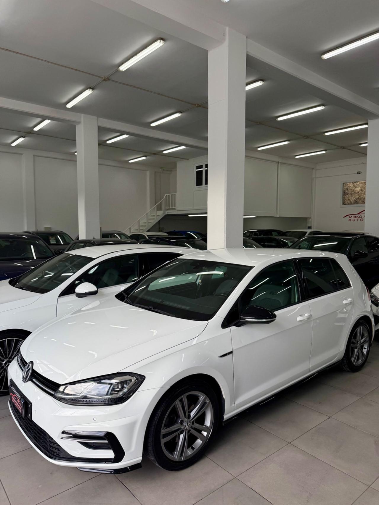 VW GOLF 1.6 TDI 115 CV R LINE finanziabile