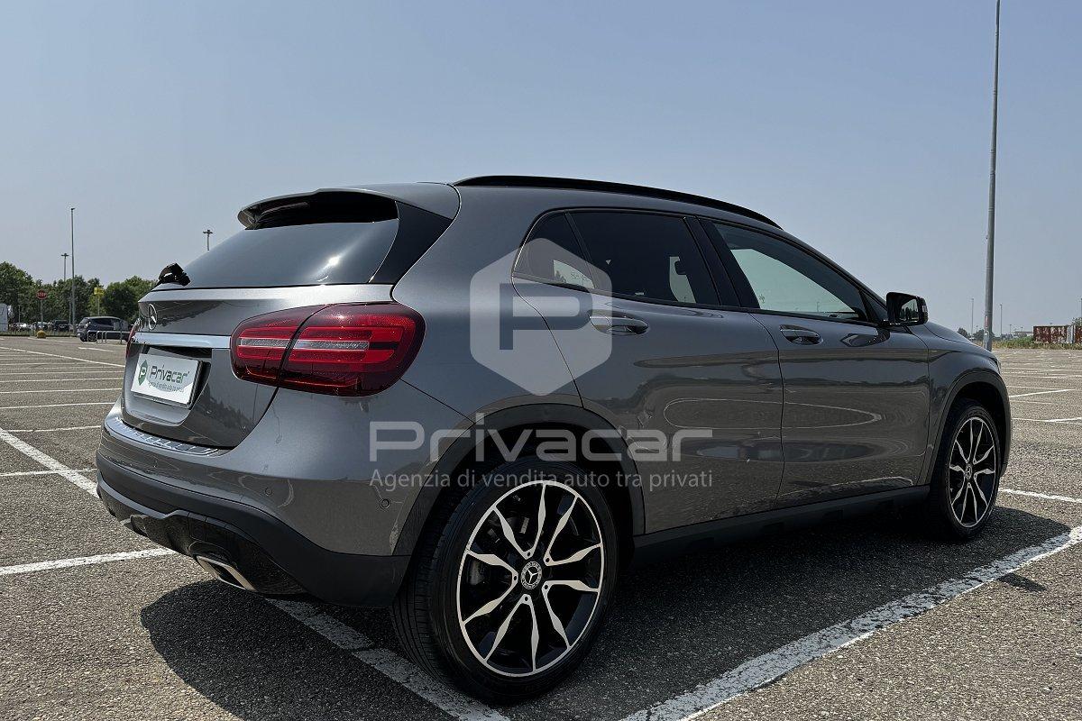 MERCEDES GLA 180 d Automatic Sport