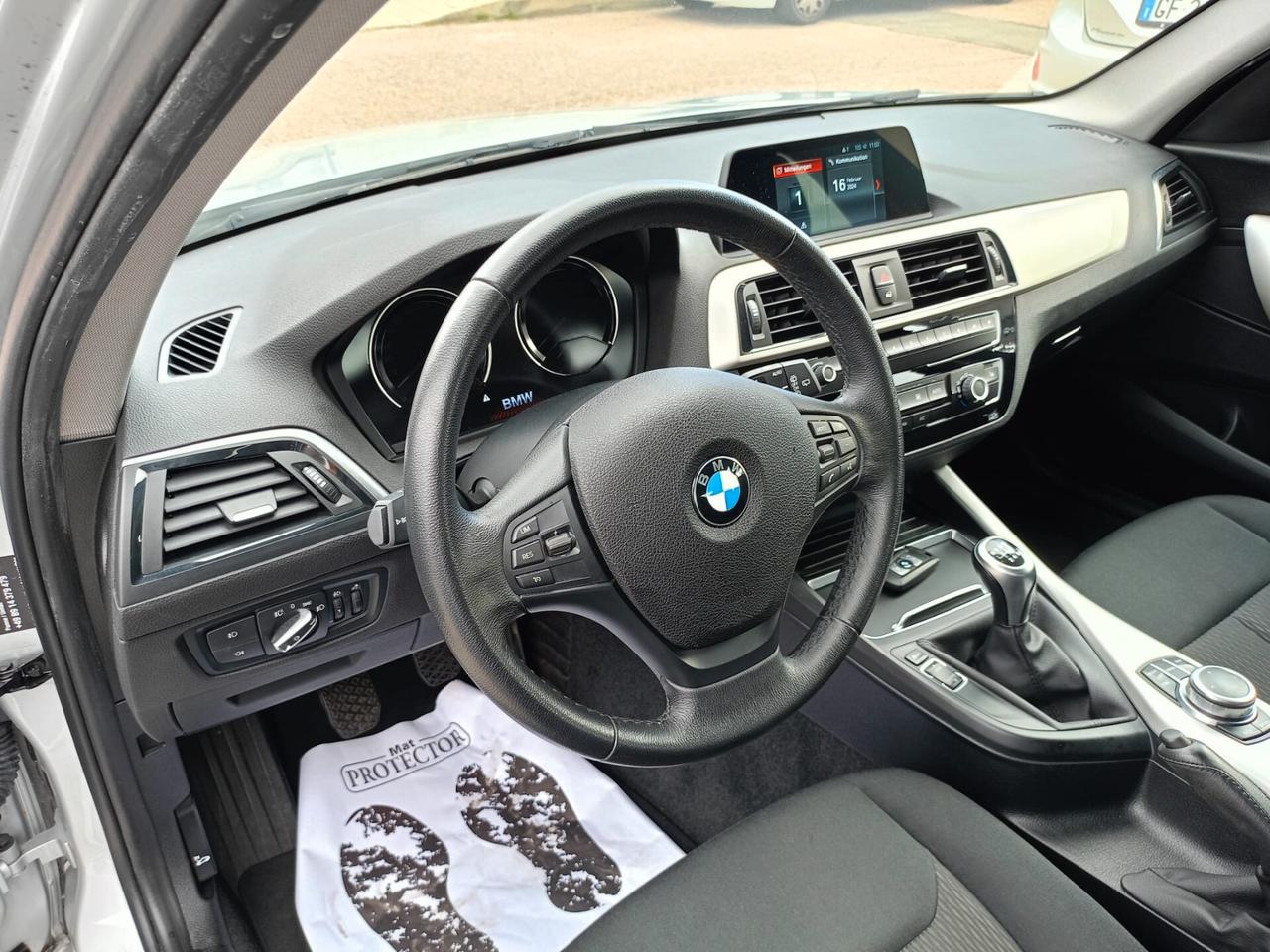 BMW 116D-Advantage-Diesel-Pronta consegna