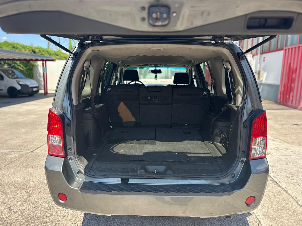 Nissan Pathfinder 2.5 dCi XE Plus