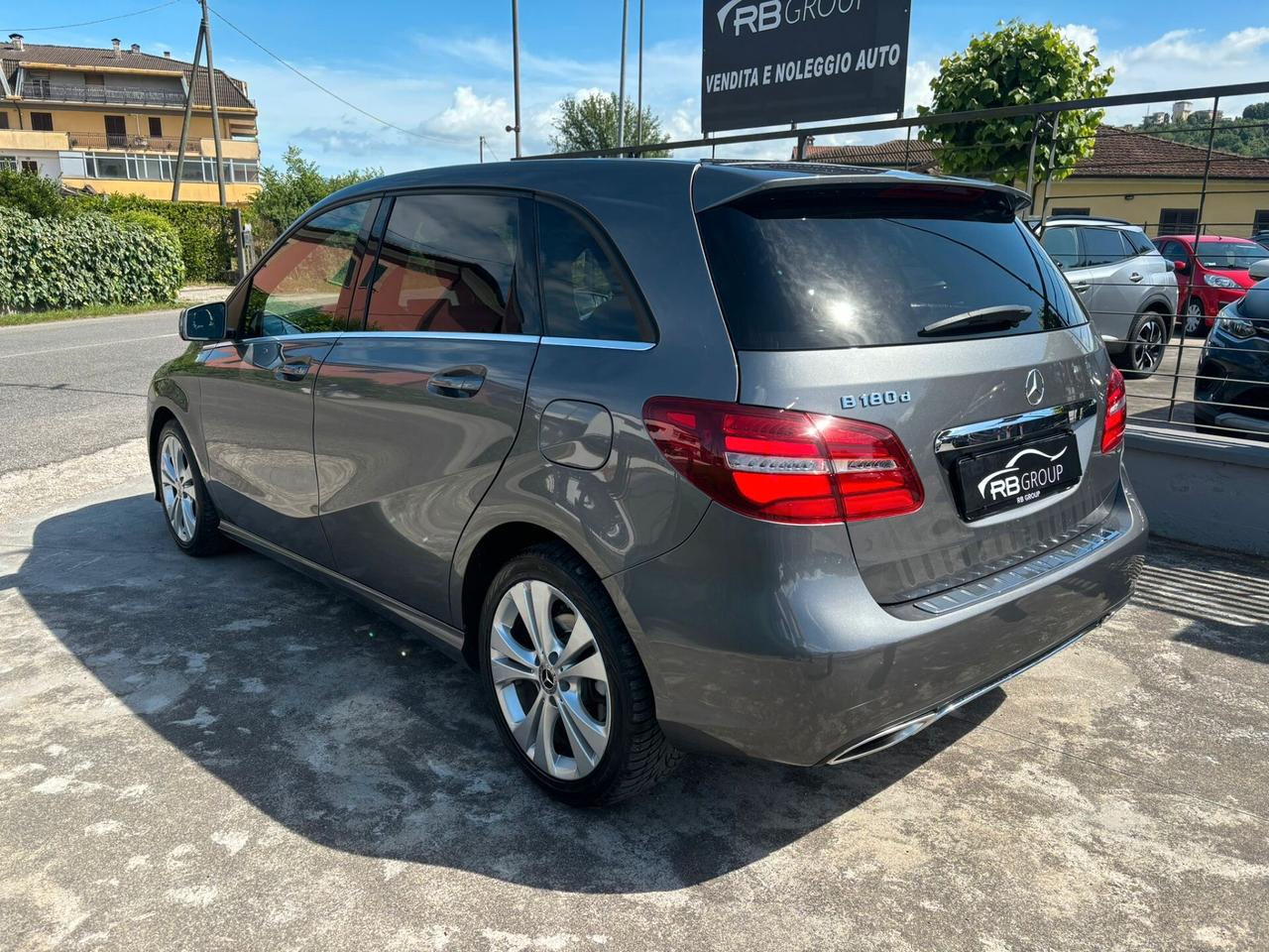 Mercedes-benz B 180 B 180 d Automatic Sport