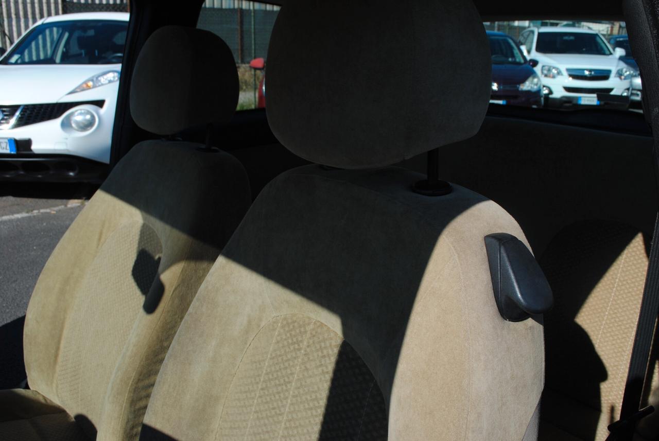 LANCIA YPSILON 1.3 MJT 69 CV OK NEOPATENTATI