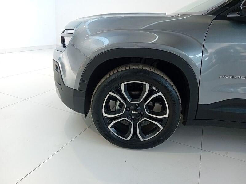 Jeep Avenger 1.2 Turbo Summit
