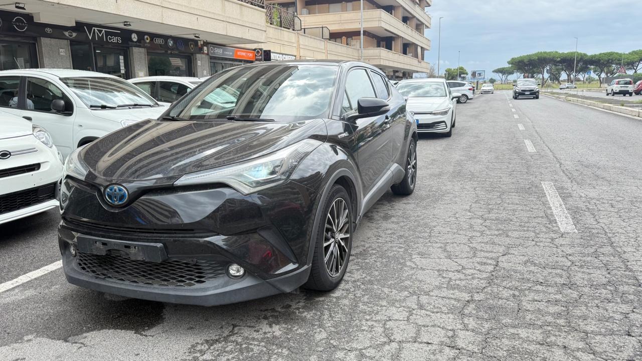Toyota C-HR 1.8 Hybrid E-CVT Lounge