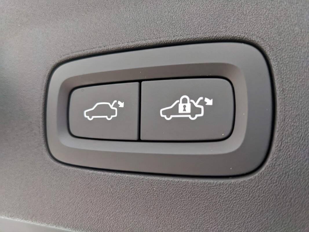 Polestar 2 Dual Motor Long Range 408cv Full Electric Tetto