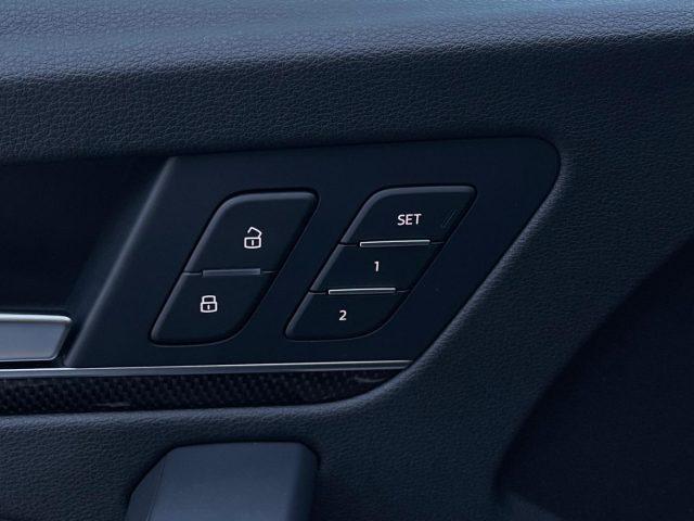 AUDI SQ5 SPB TDI quattro sportback SQ5 CARBON PACK 22"