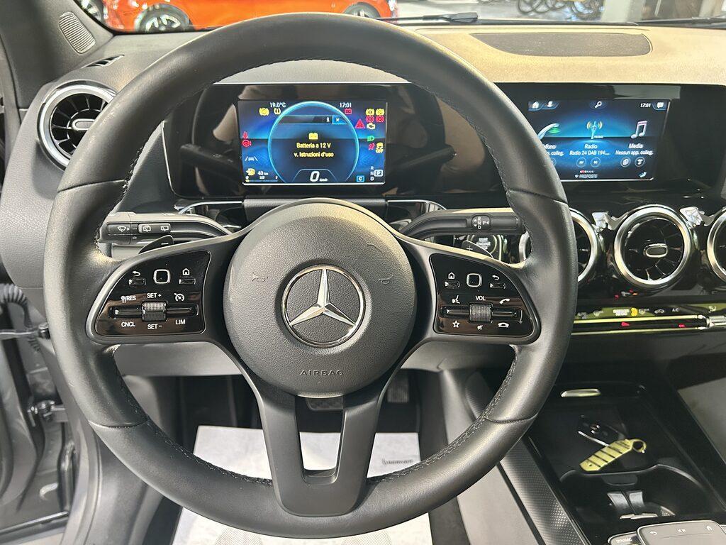 Mercedes GLA 200 200 D Sport Plus 8G-DCT