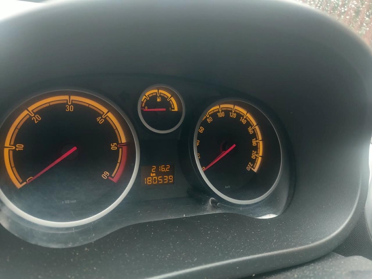 Opel Corsa 1.3 CDTI 75CV 3 porte