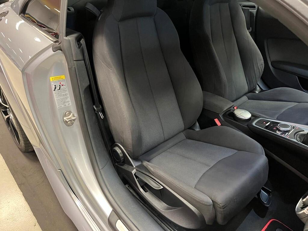 Audi TT Coupé 2.0 TDI ultra Design