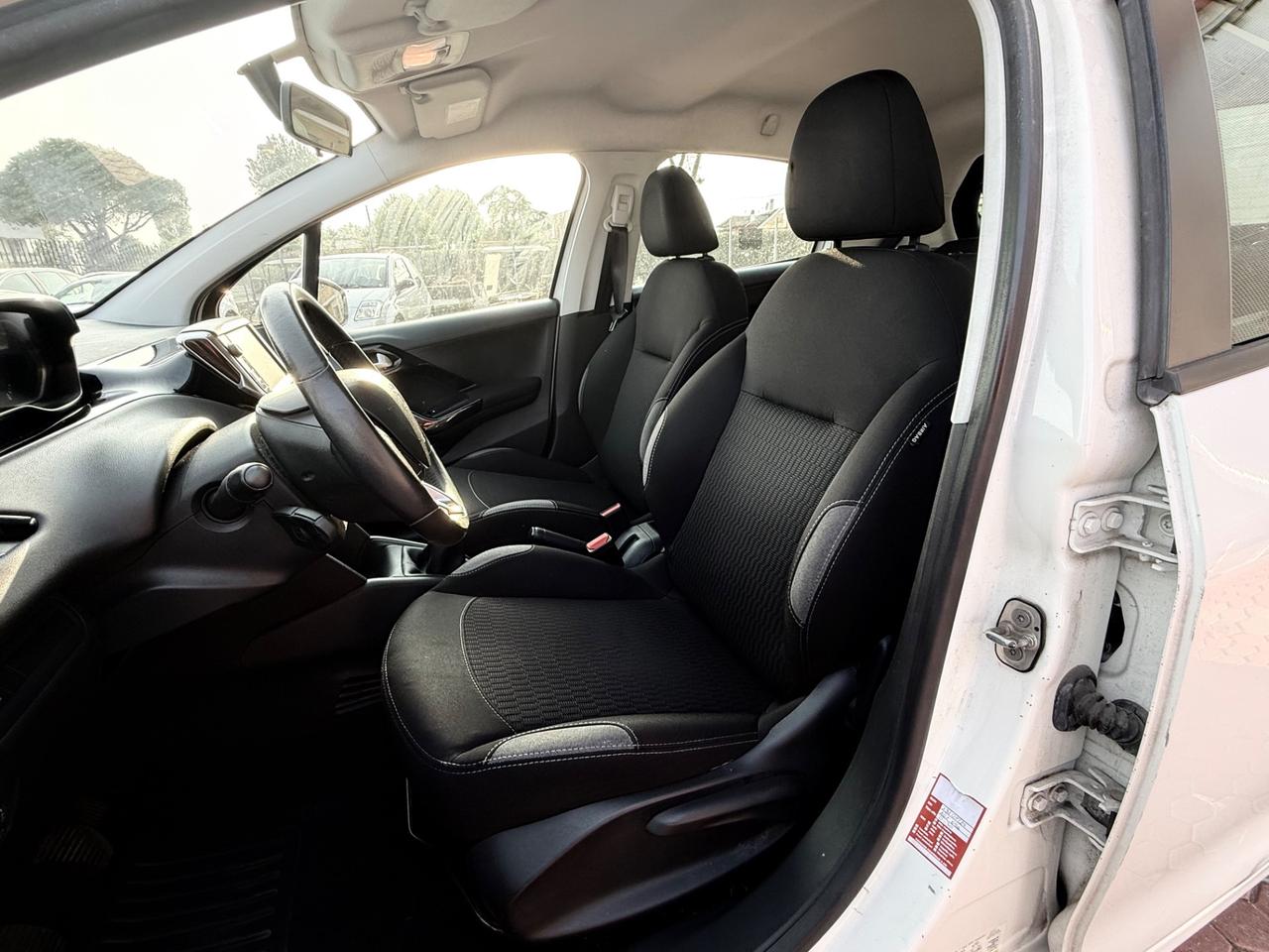 Peugeot 208 PureTech 82 5 porte Active