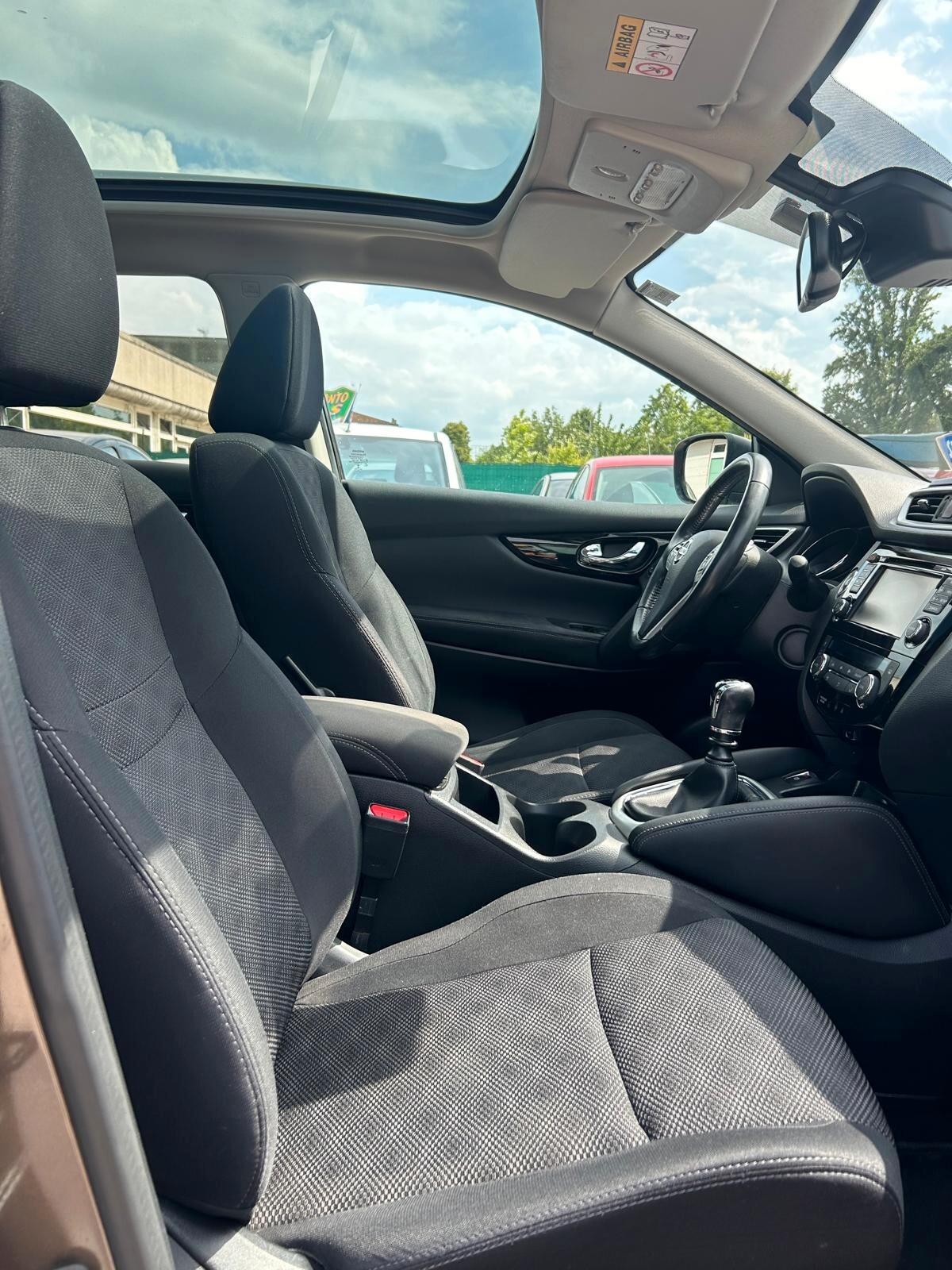 Nissan Qashqai 1.5 dCi Tekna