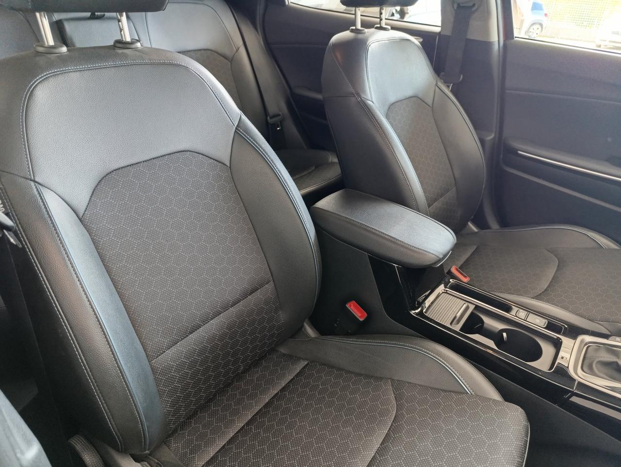 Kia Xceed 1.6 crdi mhev Business 136cv dct