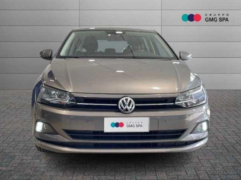 Volkswagen Polo VI 2017 5p 1.0 mpi Comfortline 75cv