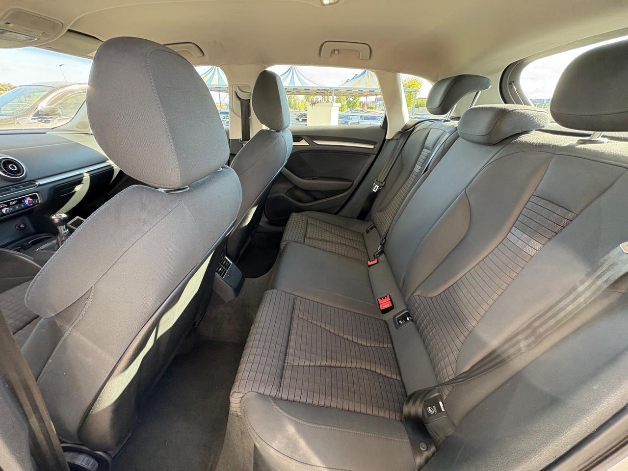 Audi A3 2.0 TDI 150 CV clean diesel Ambition