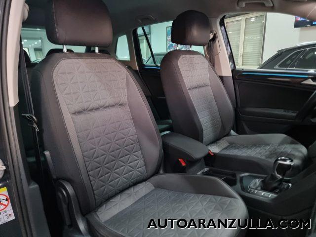 VOLKSWAGEN Tiguan NEW 2.0 TDI 150CV SCR DSG Life - Fari a Led