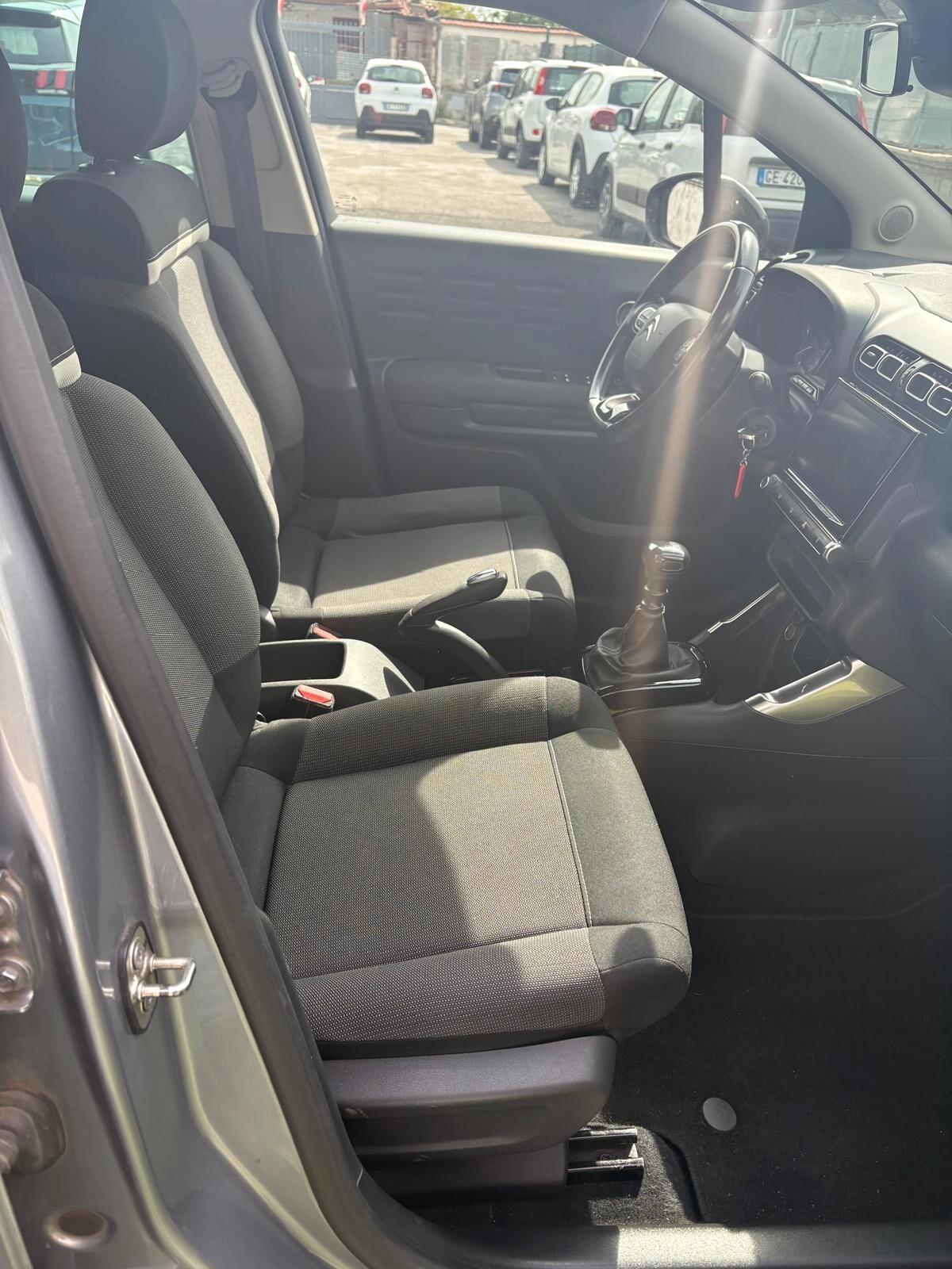 Citroen C3 Aircross BlueHDi 110 S&S Shine autocarro 5 posti