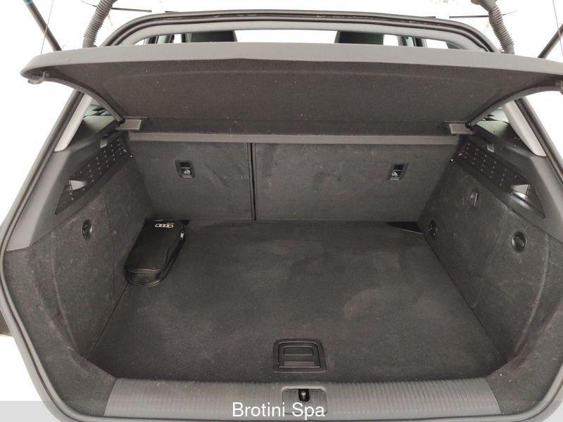 Audi A3 SPB 30 g-tron S tronic Business