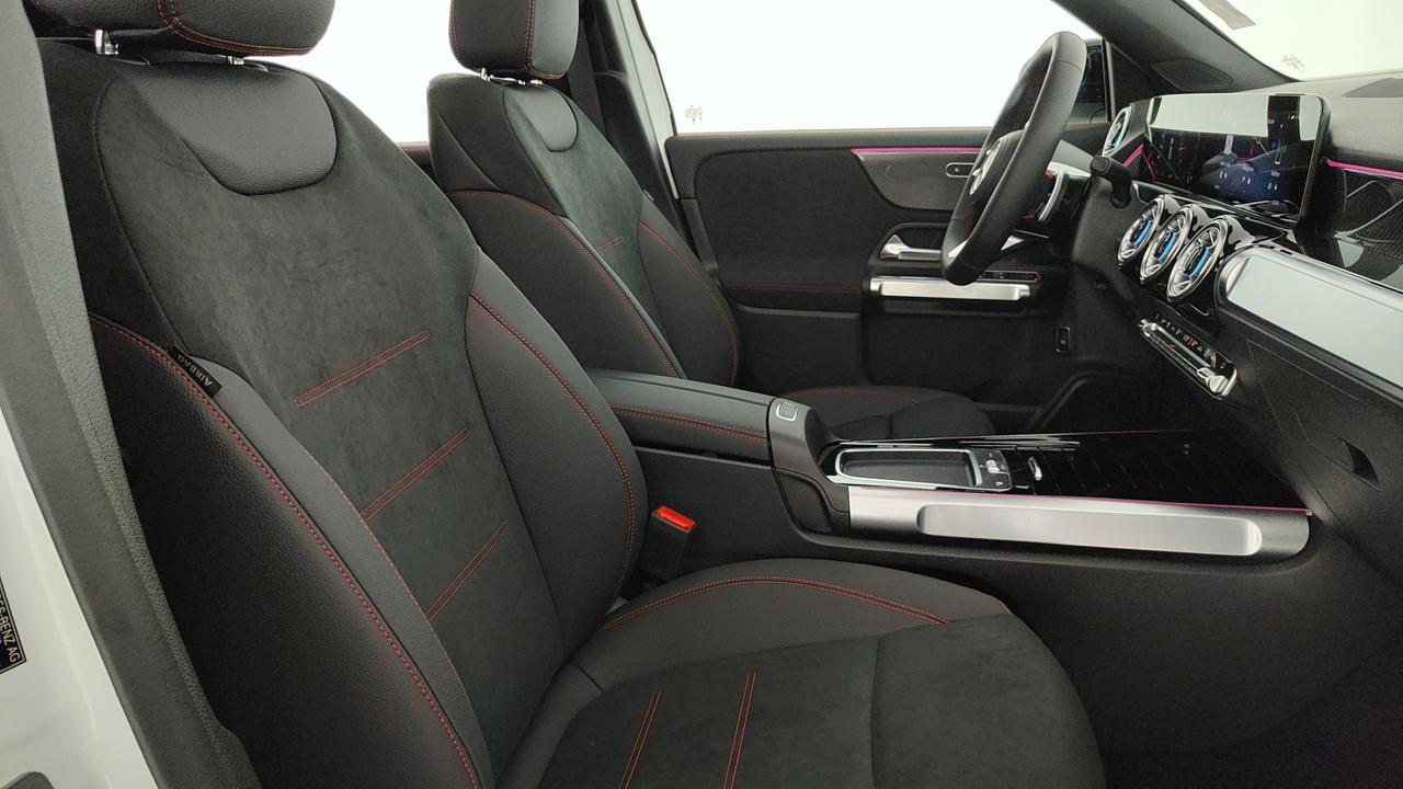 Mercedes-Benz GLB 200 d