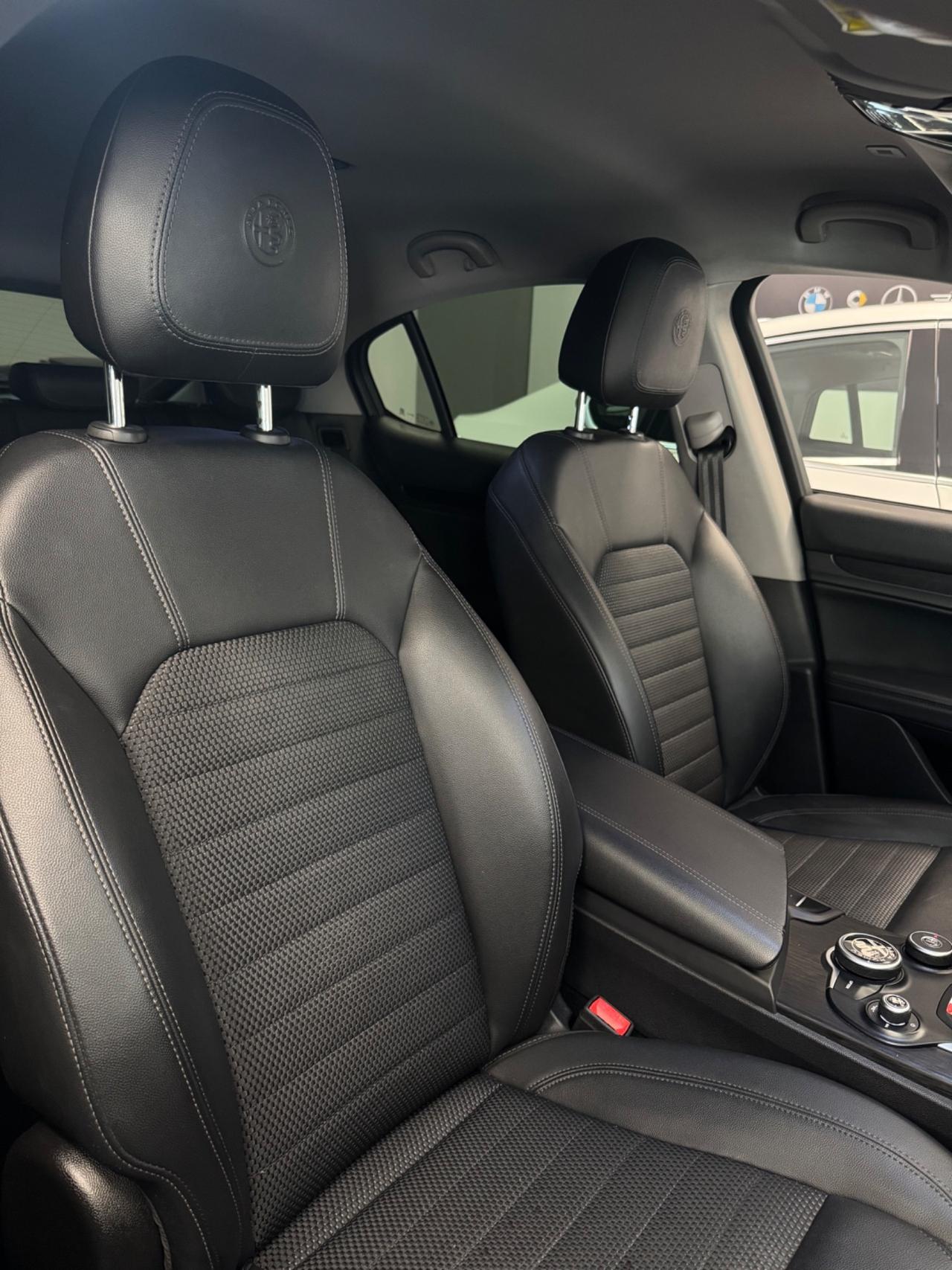 Alfa Romeo Stelvio 2.2 Turbodiesel 210 CV Q4 Super