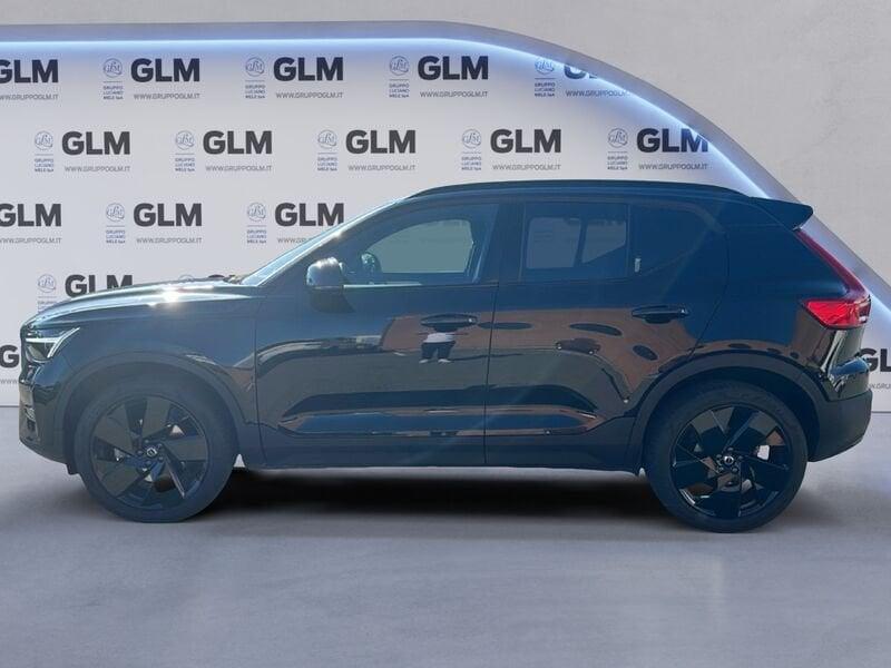 Volvo XC40 B3 MHEV Plus Black Edition aut