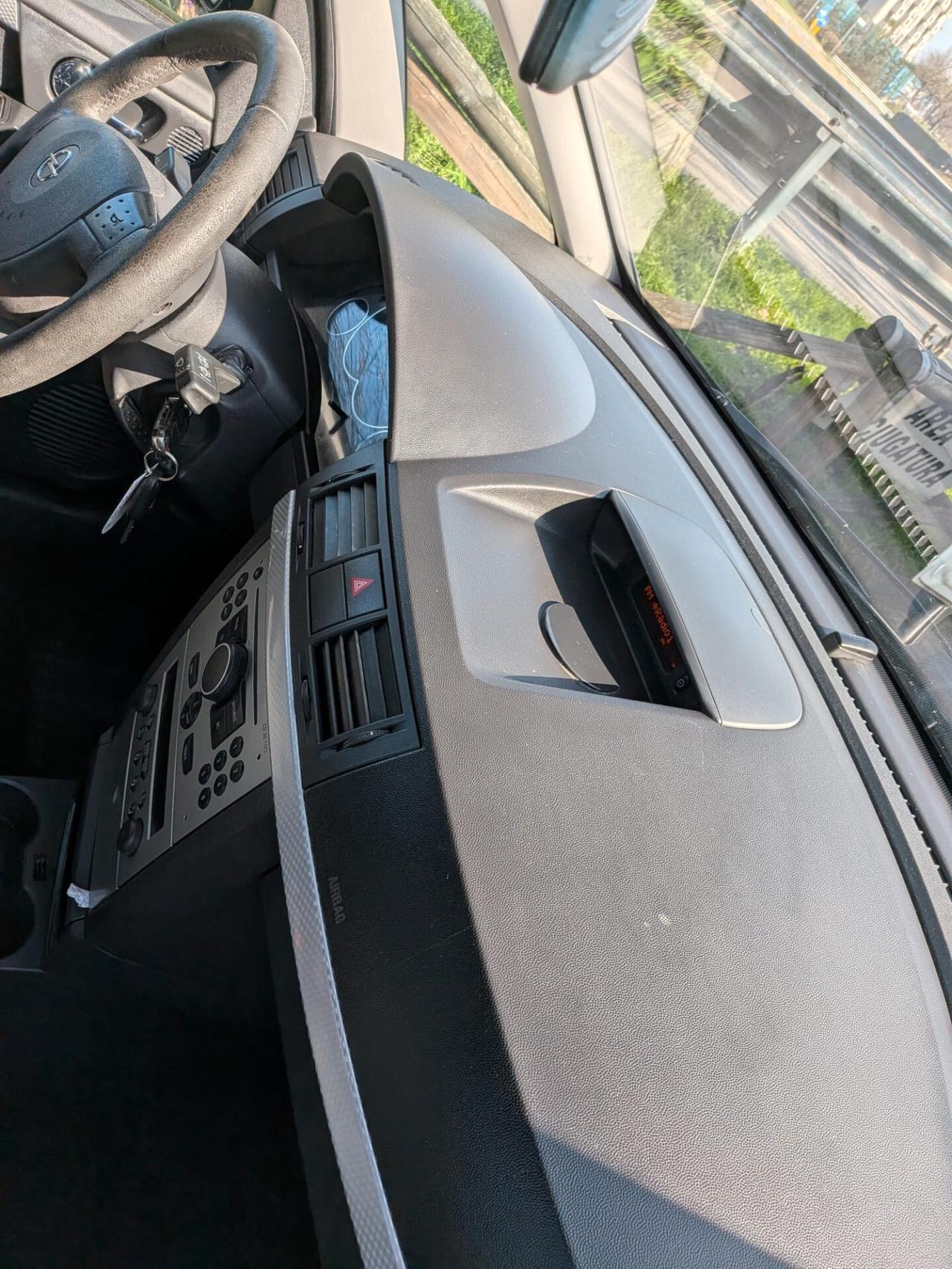Opel Meriva 1.6 16V Cosmo