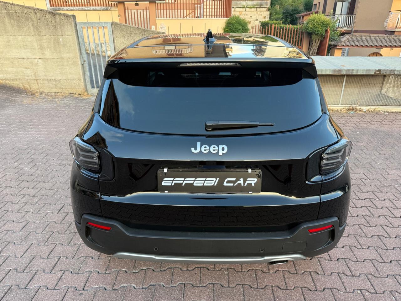 Jeep Avenger 1.2 Turbo e-Hybrid MHEV Summit