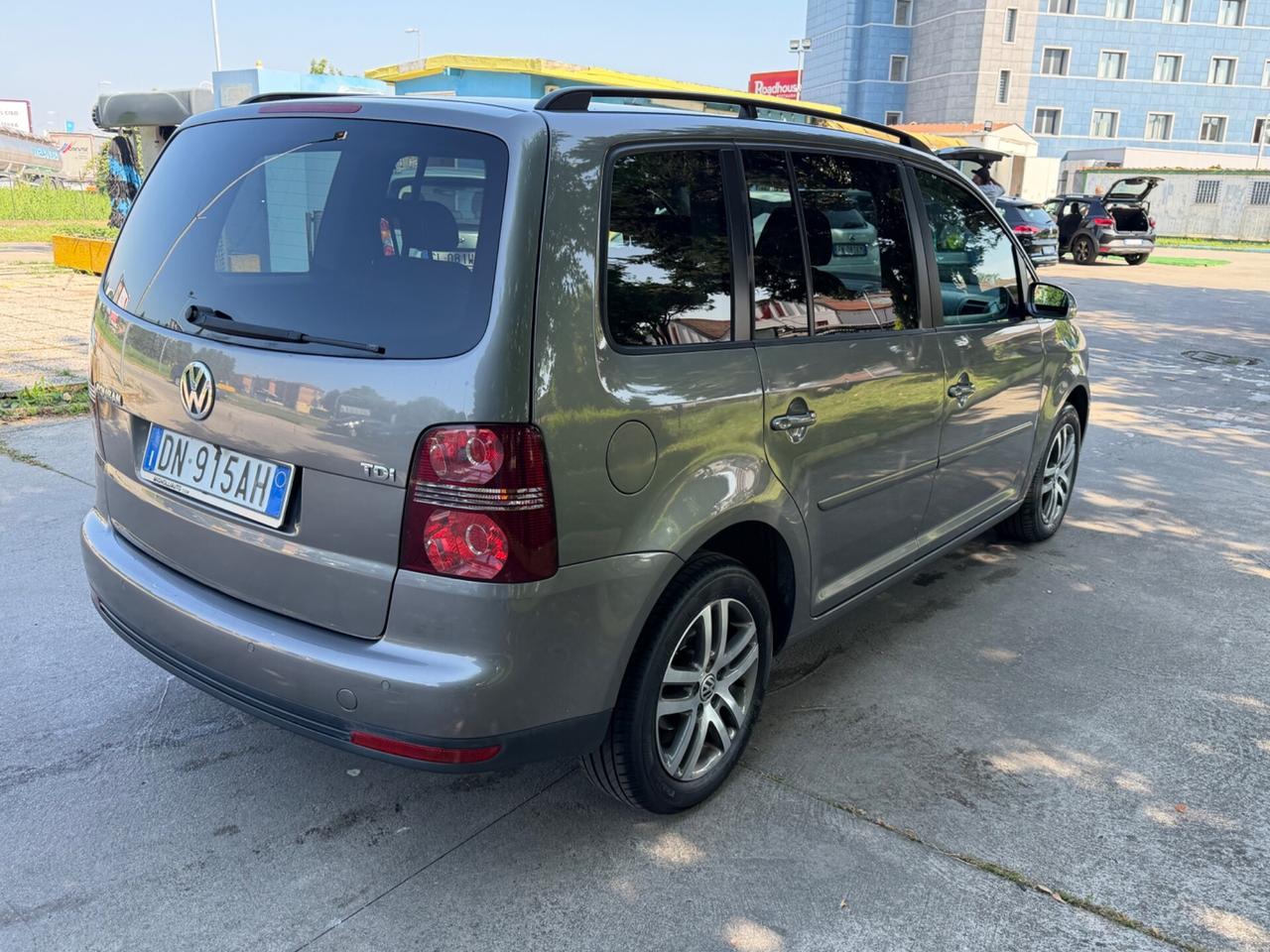 Volkswagen Touran 1.9 TDI 105CV DPF DSG Trendline
