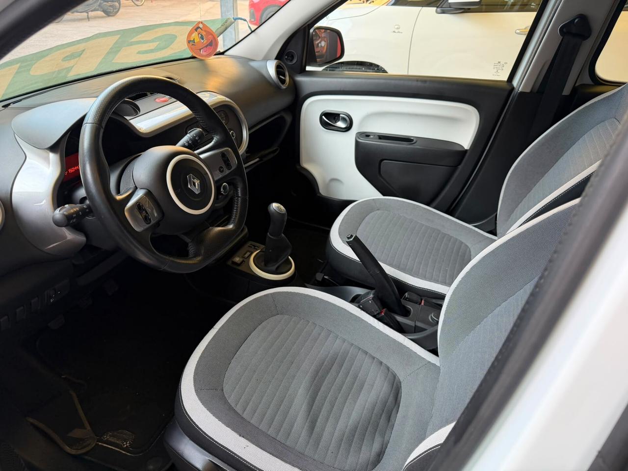Renault Twingo 1.0cc gpl 12 mesi garanzia-2018