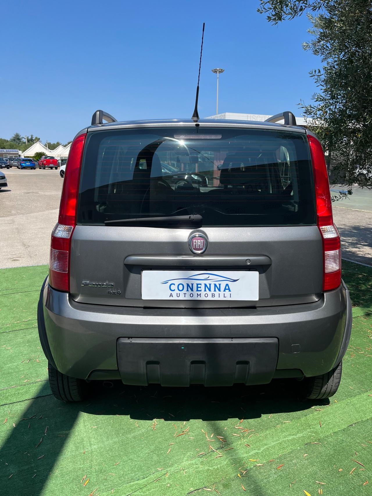 Fiat Panda 1.3 MJT 16V DPF 4x4 Climbing
