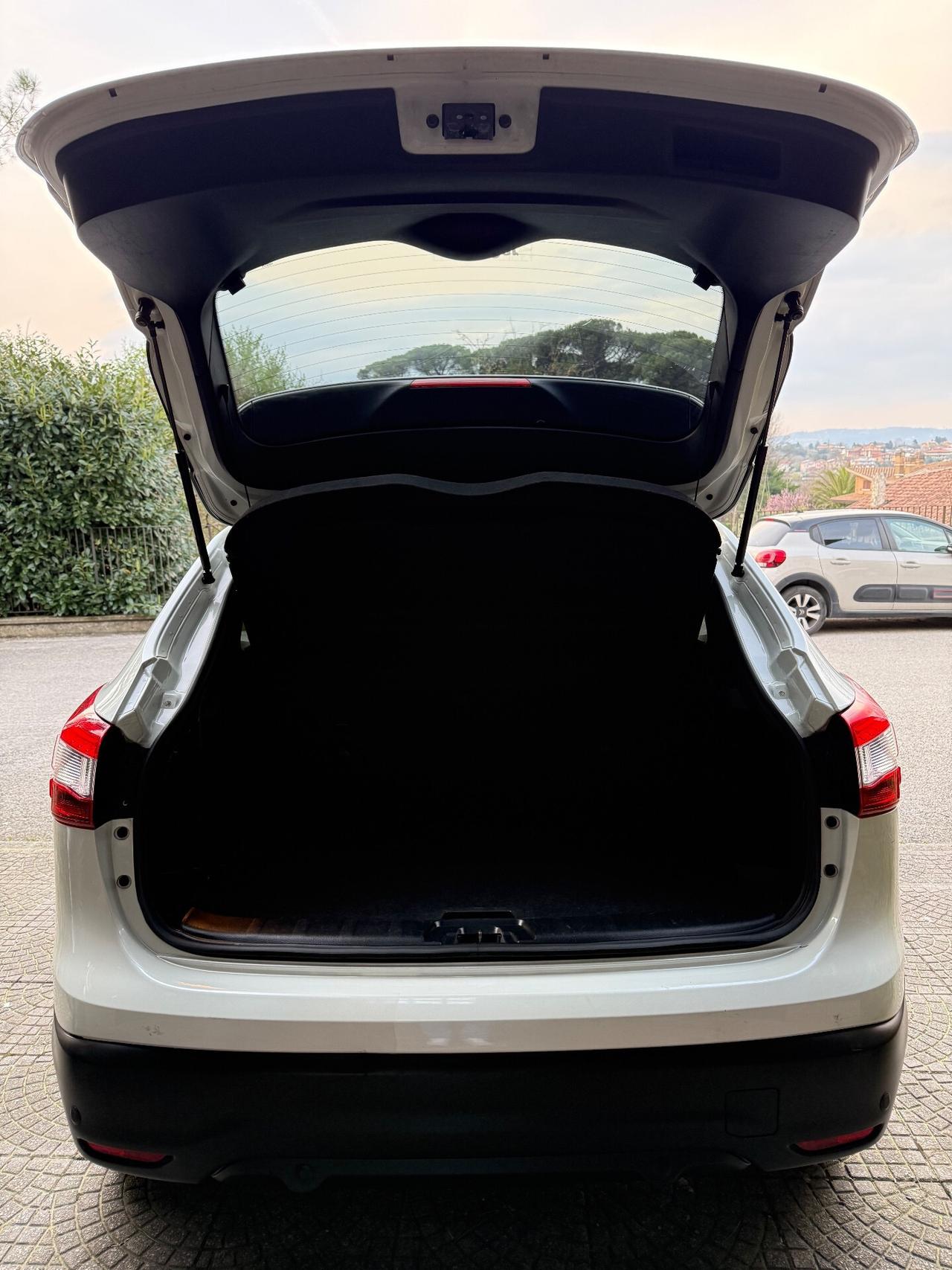 Nissan Qashqai 1.6 dCi 2WD Tekna