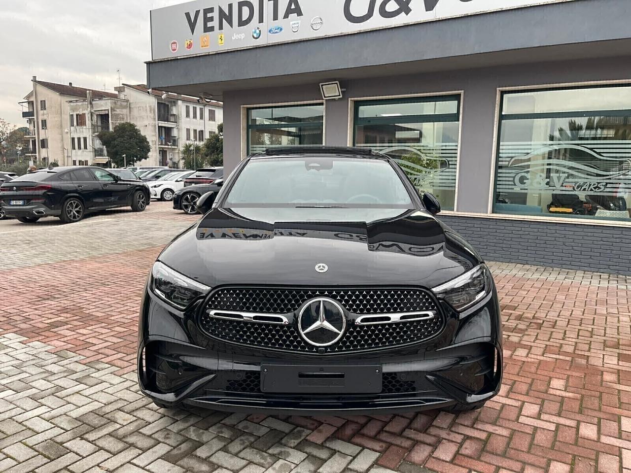 Mercedes-Benz GLC 300 De Coupe AMG*PANORAMA*PEDANE*20"