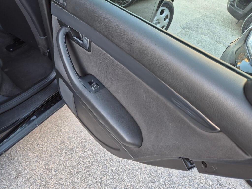 Audi A4 1.9 TDI 130 CV AVANT