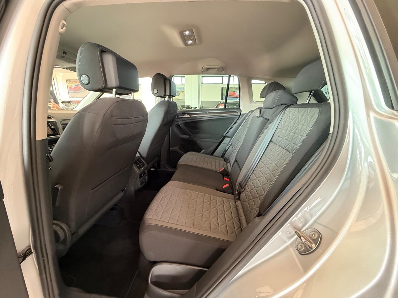 Volkswagen Tiguan 2.0 TDI 150 CV DSG Life 04/2022 EURO 6D