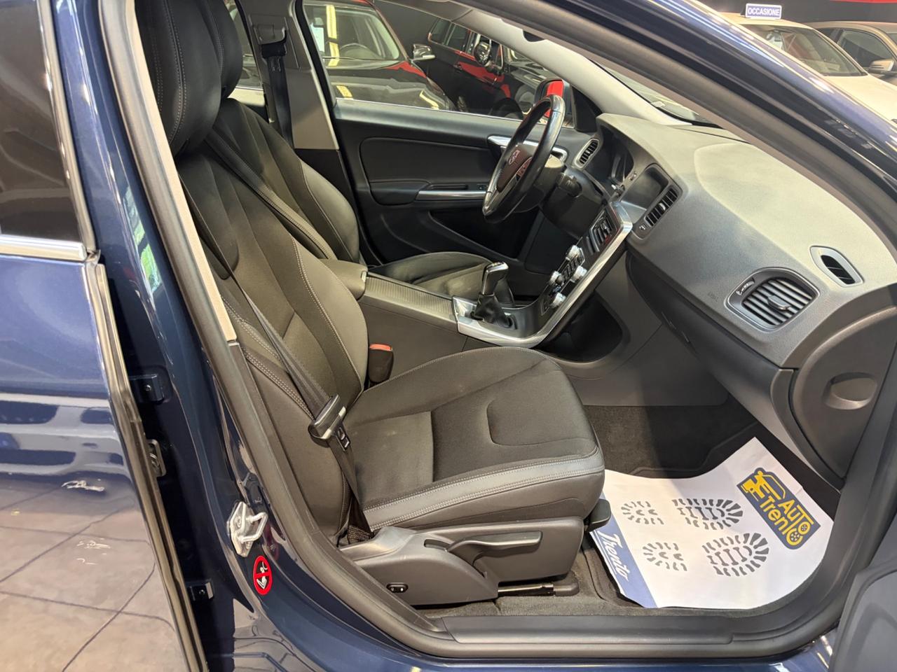 Volvo S60 D4 R-design Momentum unico proprietario