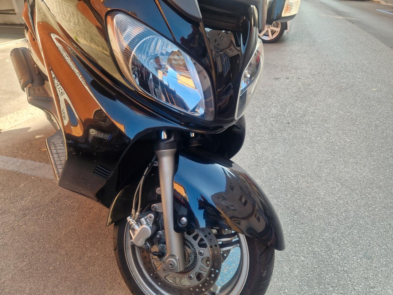Suzuki Burgman 650 Executive solo 32000km tutti tagliandi