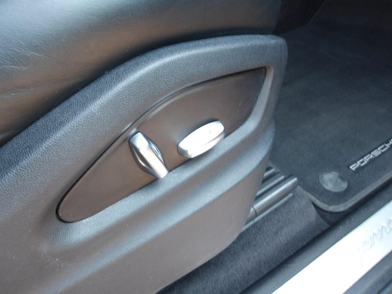 Porsche Cayenne Coupe 3.0 tiptronic