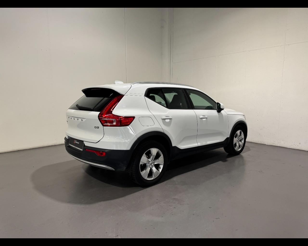 VOLVO XC40 D3 GEARTRONIC BUSINESS PLUS