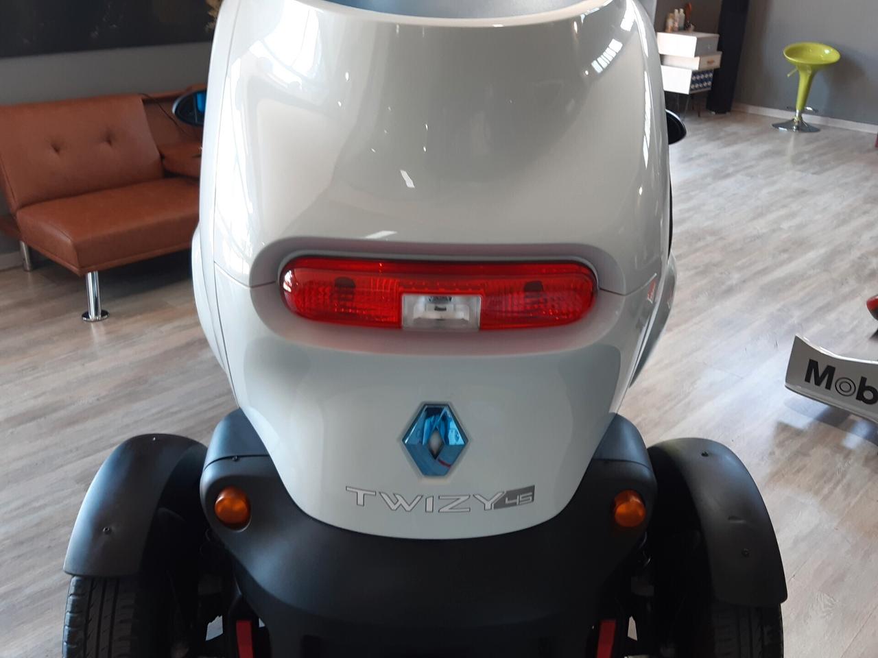 RENAULT TWIZI ELETTRICA