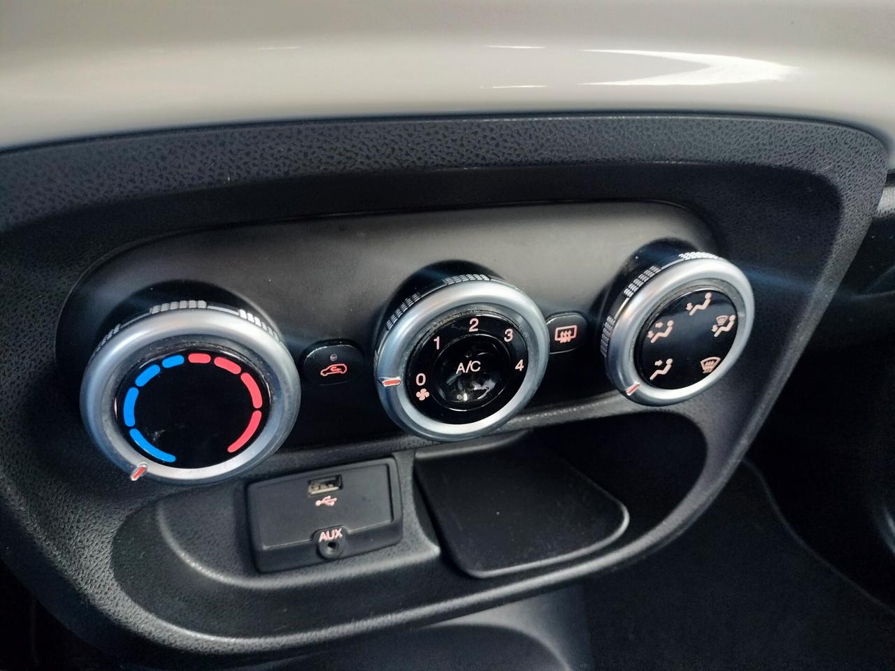 Fiat 500L 0.9 TwinAir Turbo Natural Power Lounge